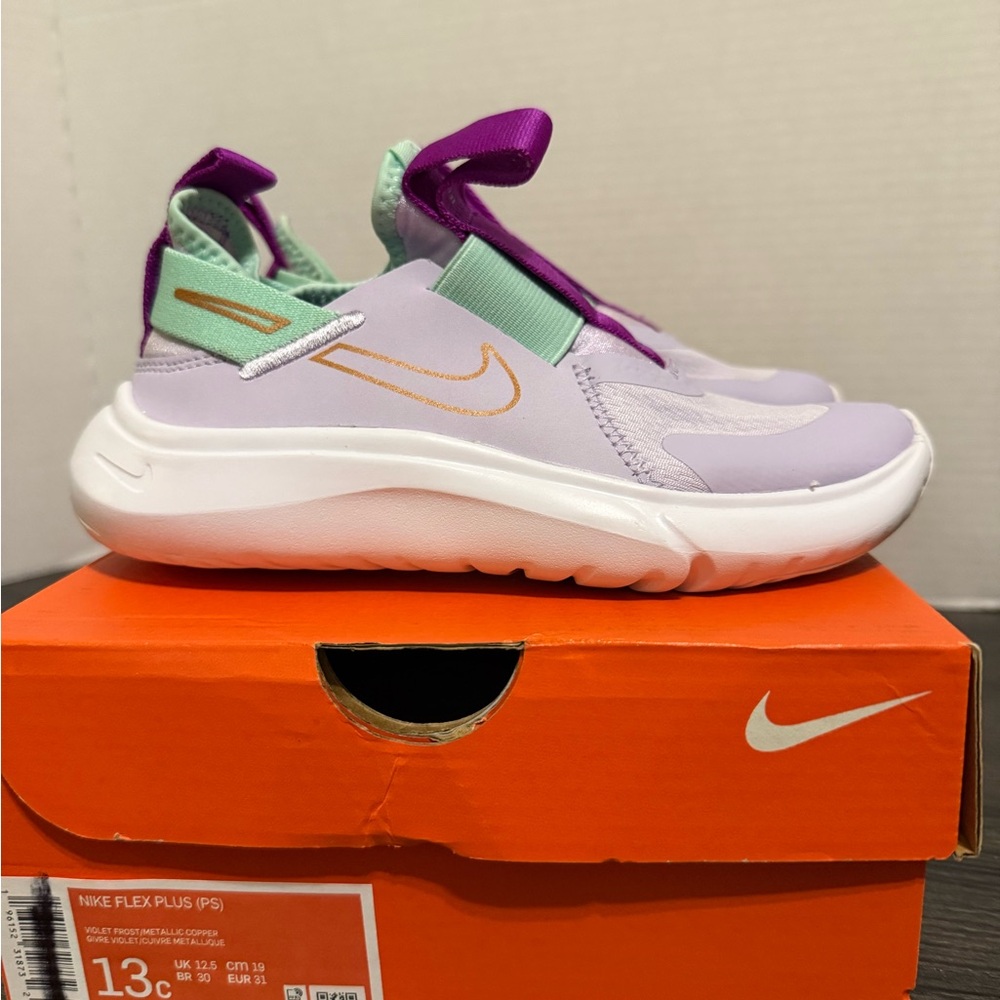 Nike Kids Flex Plus Purple Sneakers